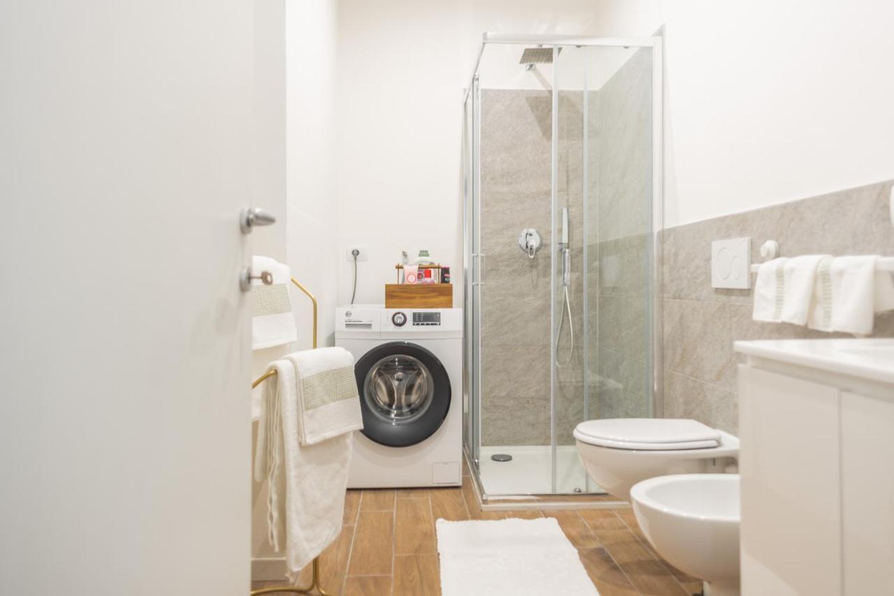 Lora Apartment,Free Private Parking, Self Check In,1 โกโม ภายนอก รูปภาพ