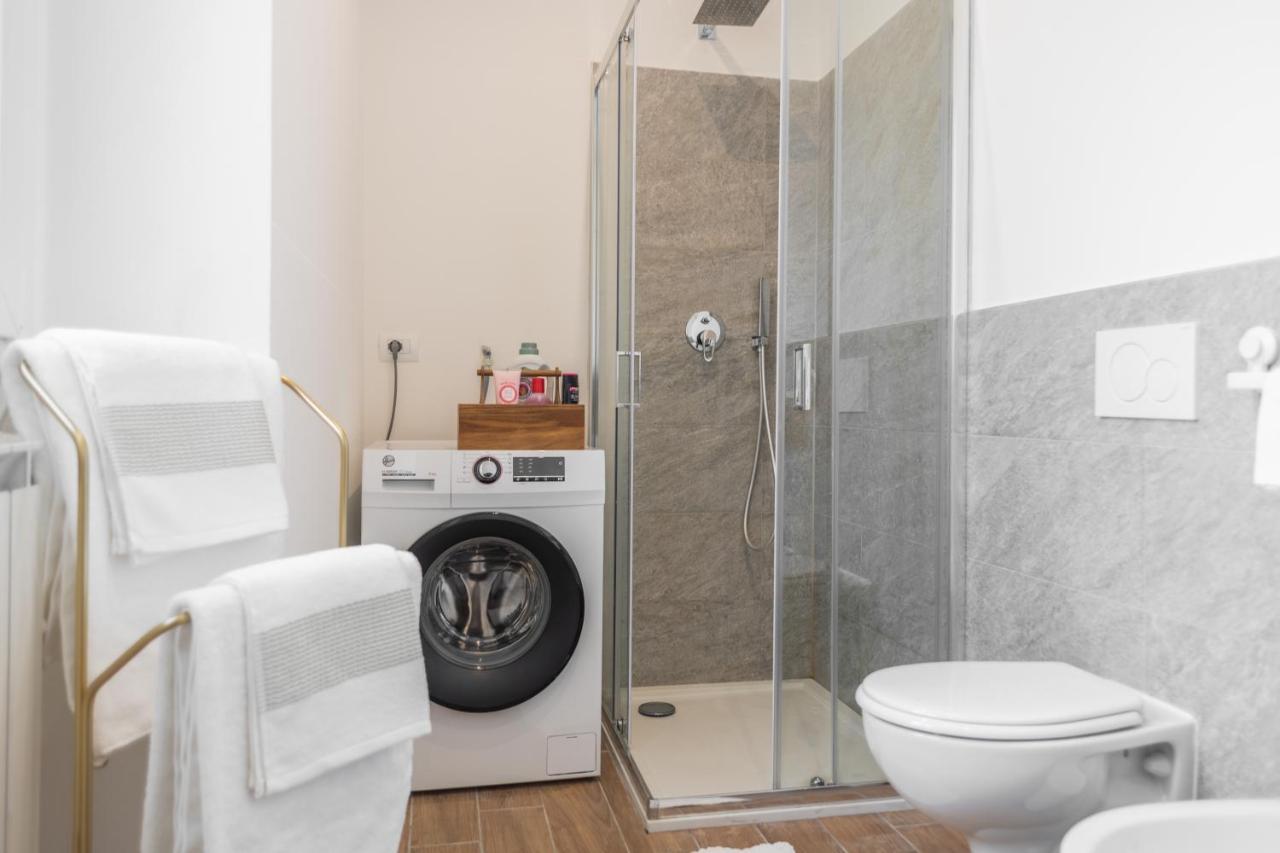 Lora Apartment,Free Private Parking, Self Check In,1 โกโม ภายนอก รูปภาพ