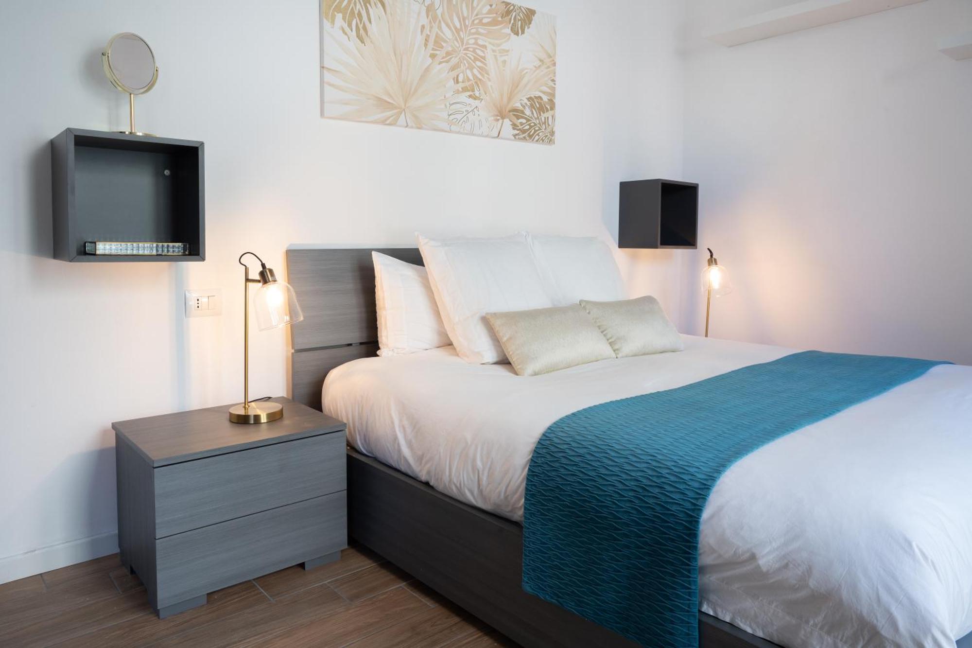 Lora Apartment,Free Private Parking, Self Check In,1 โกโม ภายนอก รูปภาพ